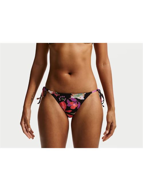 string nikini NIKE | NESSG310001