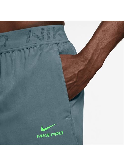  NIKE | HV0411382
