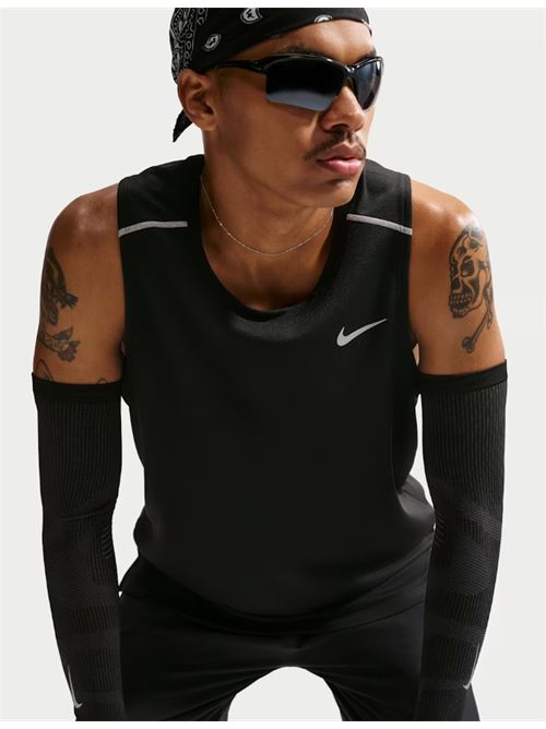  NIKE | IF2018010