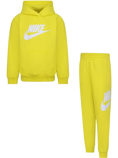 n is for inf tod NIKE | 86L135Y2N