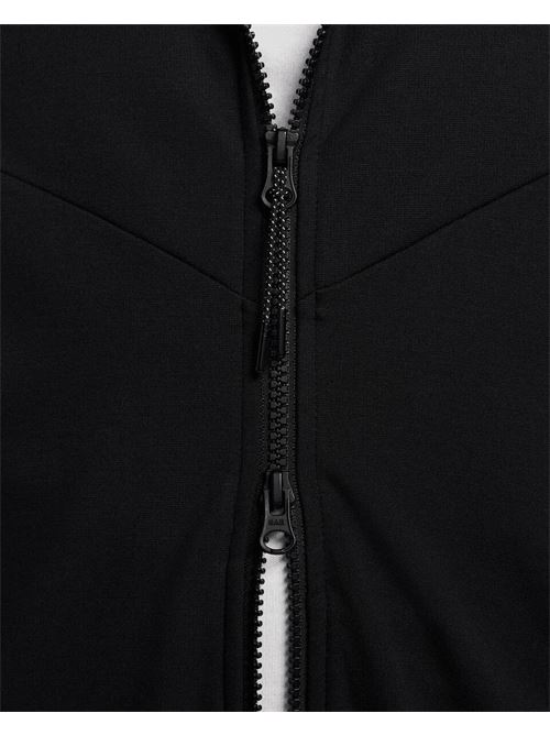tech essentials NIKE | DX0822010