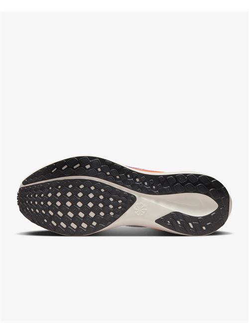  NIKE | HF0013900
