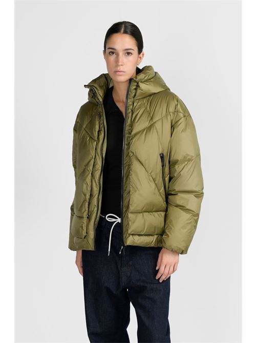 eugenie short 2.0 CANADIAN | CN.G224409WDRHB