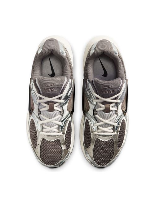 v5 rnr men's shoes NIKE | HJ5228200