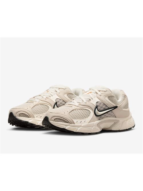 v5 rnr wmn NIKE | II6294100