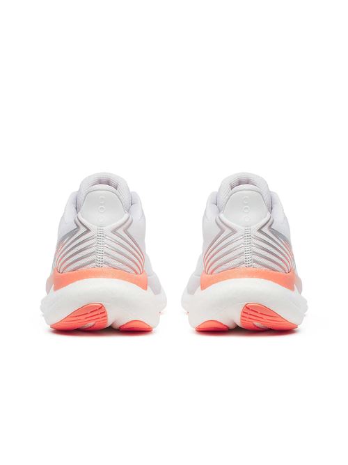 triumph 23 SAUCONY | S11023244