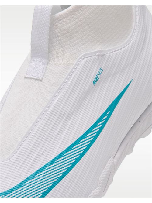  NIKE | IO1497102
